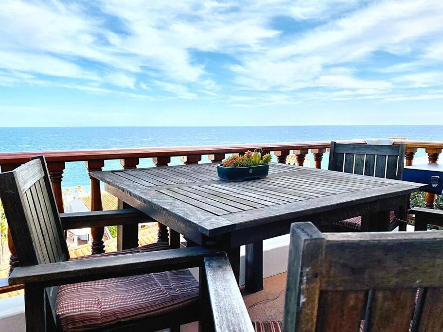 Sunrise Bliss Villa Avalon Bagian luar foto